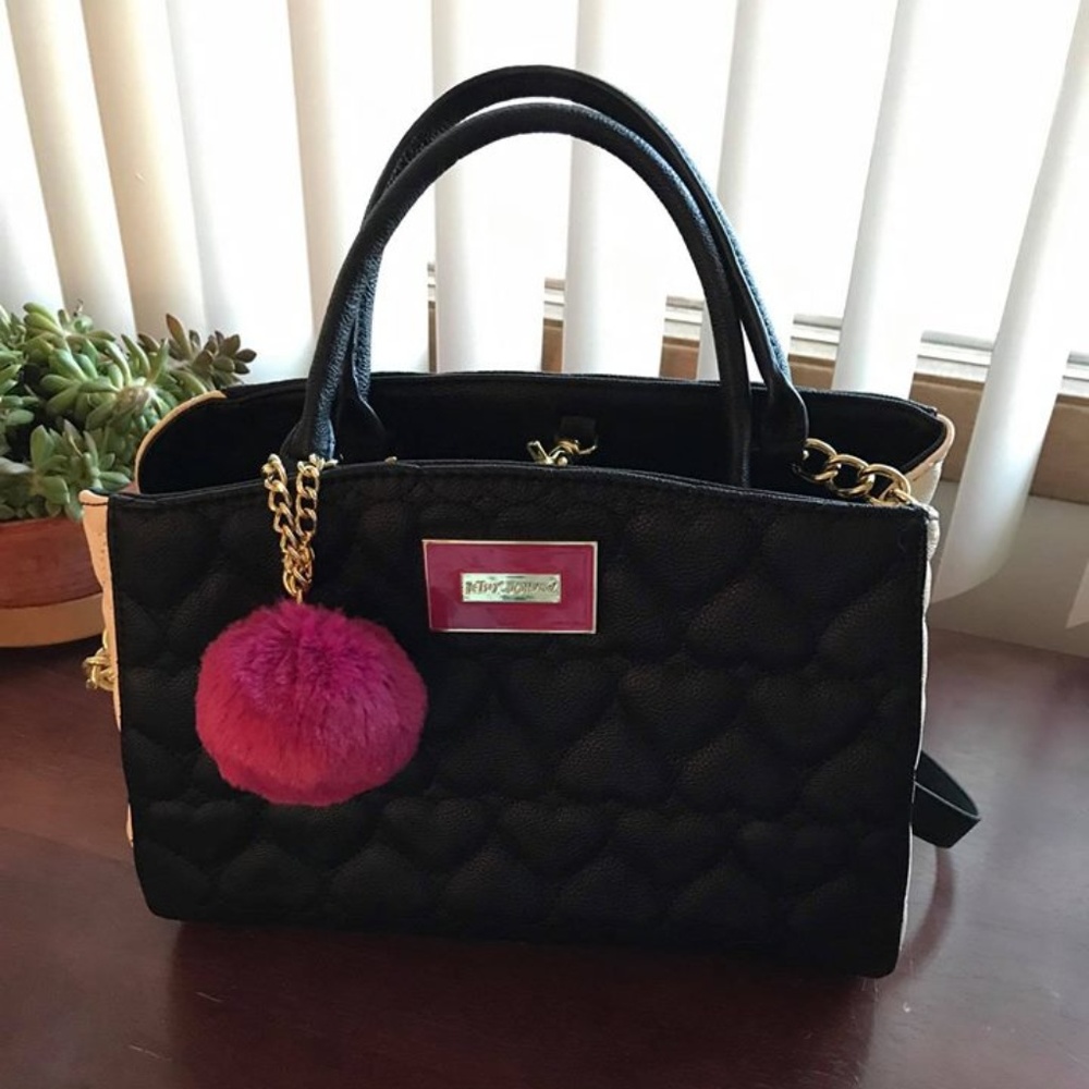 Betsy Johnson Black White Heart Quilted Bag